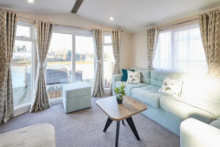 Host Stay Serenity