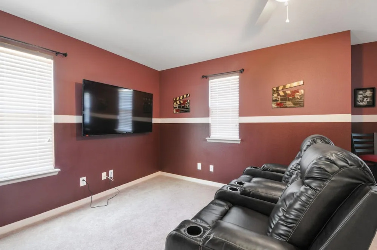 1287YC - West Haven Gated Community