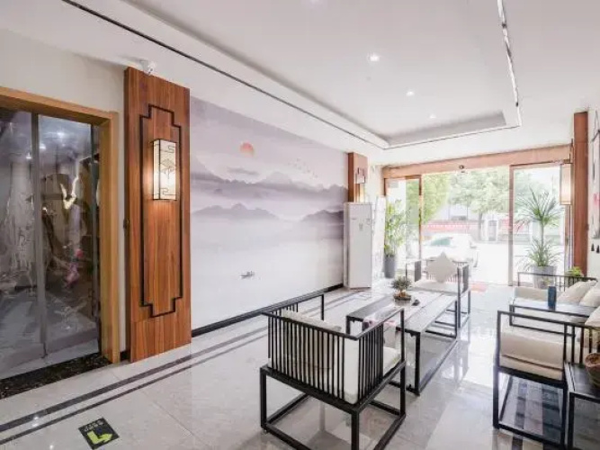 Inner Township Hefeng Exquisite Hotel