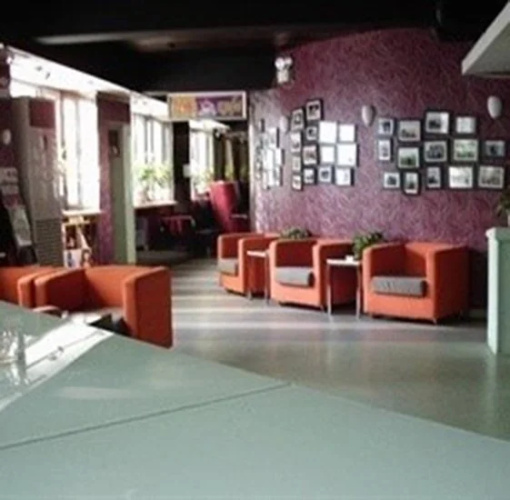 Home 1 Chain Hotel