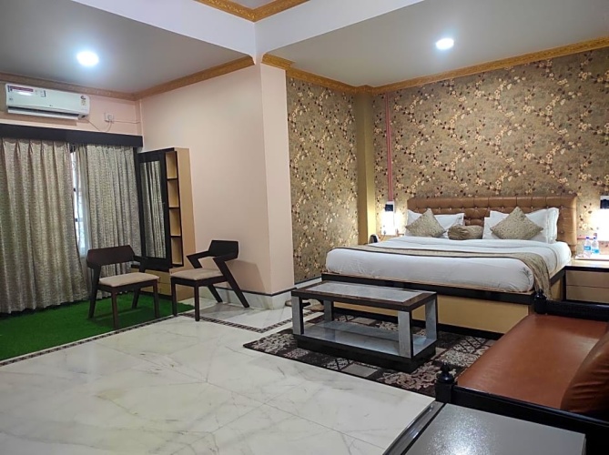 Double Suite