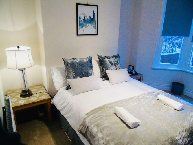 Willows - Cardiff Guest House