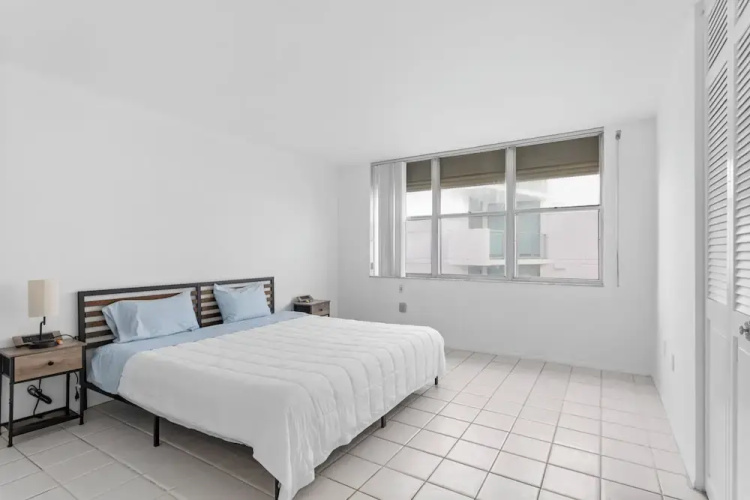 Bay Harbor Sunset Apt 4B