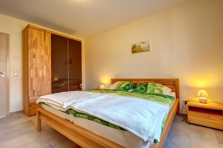 Haus Werder Wohnung 1 mit Kamin