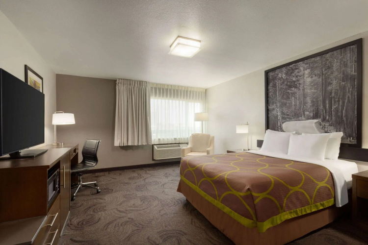 Super 8 by Wyndham Eureka
