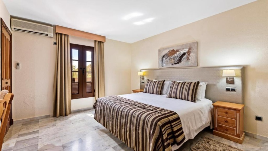 2 Bedrooms Superior Apartment
