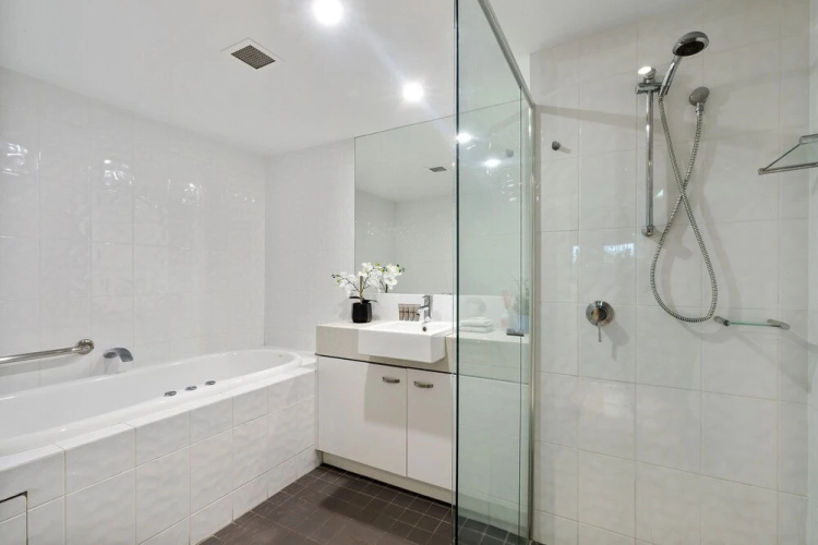 2BR Coolum Beach Escape