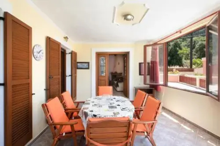 Amalia Cottages