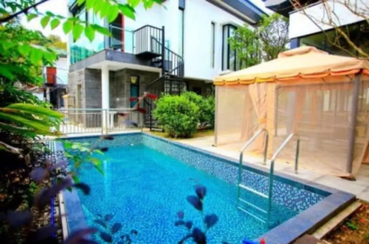 Moon River Villa No 4
