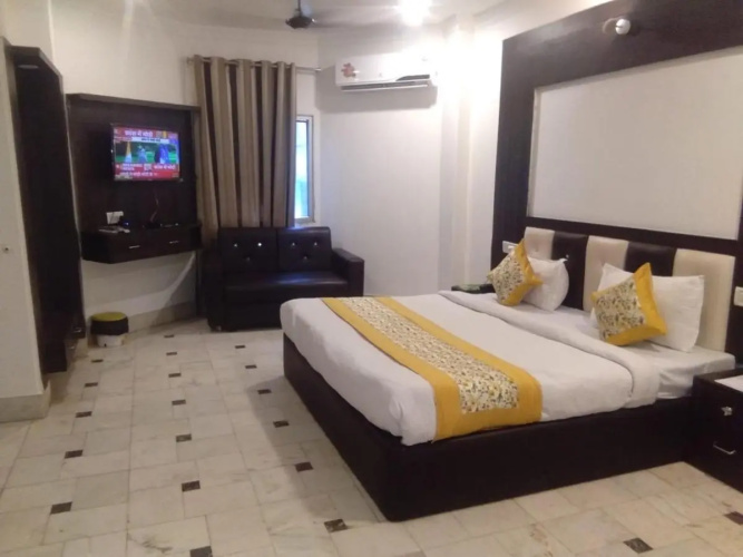 Hotel President