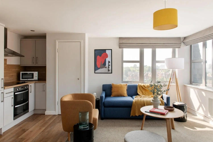 2 Bedrooms Apartment
