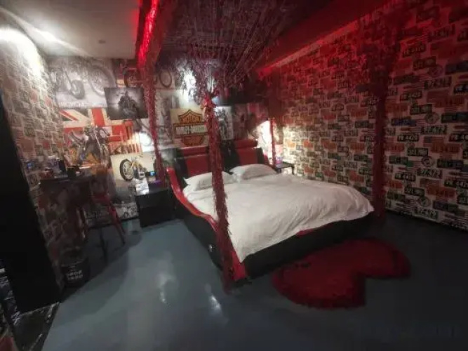 Lanting Boutique Hotel