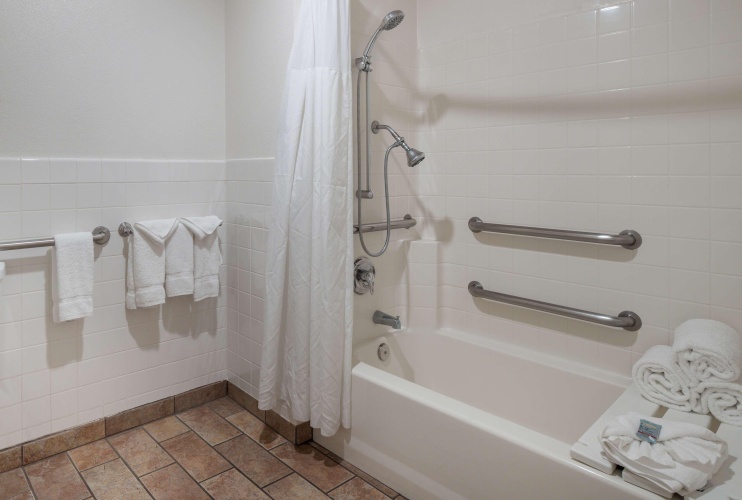Best Western Corona Hotel & Suites photo 9