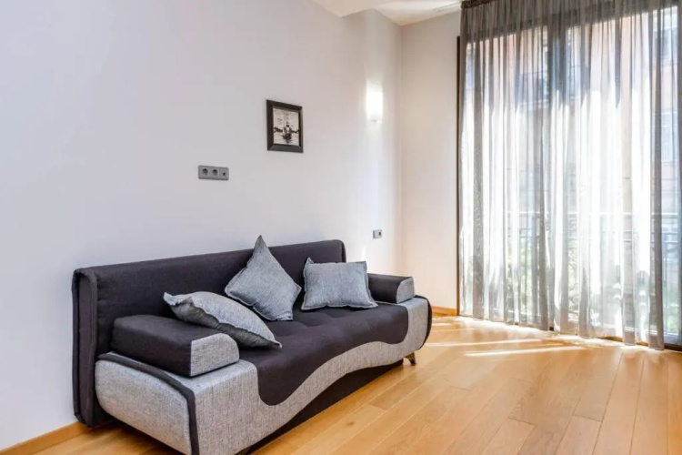 Wehost Spacious place near Rustaveli