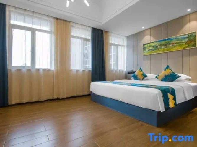 Deluxe Double Family room
