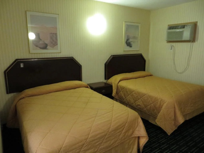 Budget Inn Hollywood