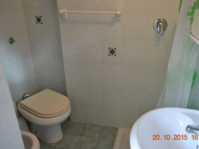 2 Bedrooms Cottage