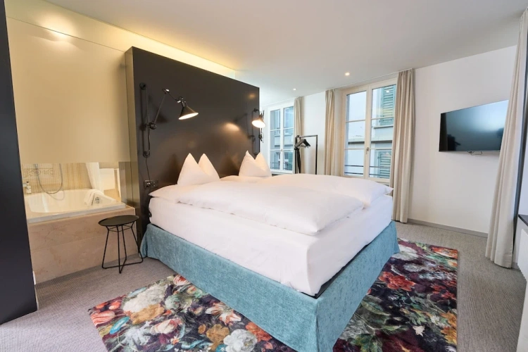 Standard Double room with balcony and with view