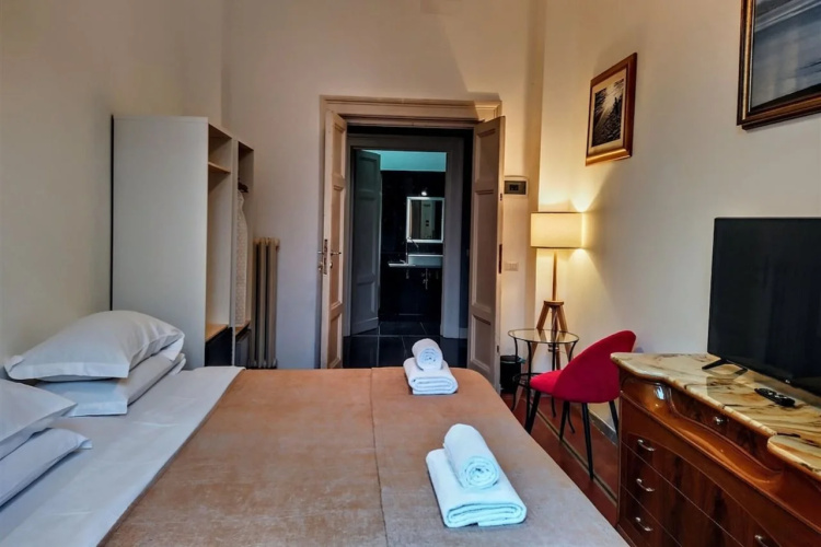 NIK King Rooms