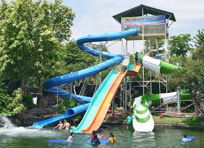 Suoi Mo Park