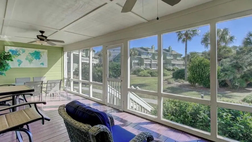 2 Bedrooms Apartment with balcony