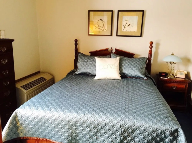 Afton House Inn