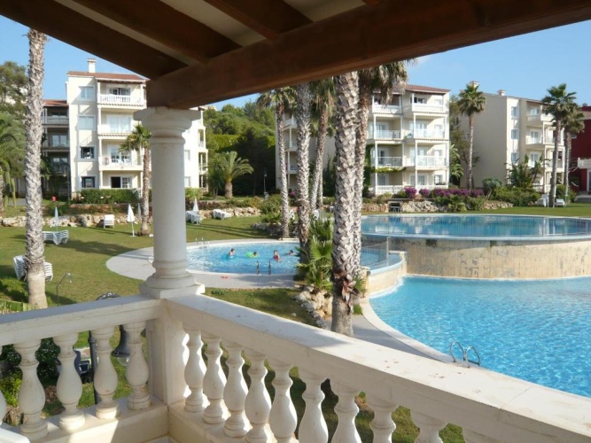1 Bedroom Apartment with balcony