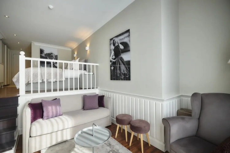 Double Suite