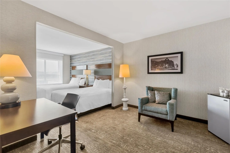 Quadruple Suite