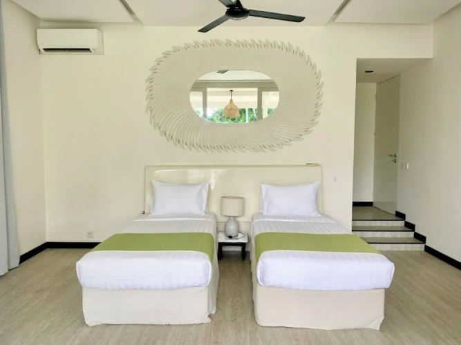 2 Bedrooms Villa