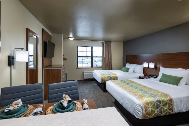 Executive Quadruple Suite