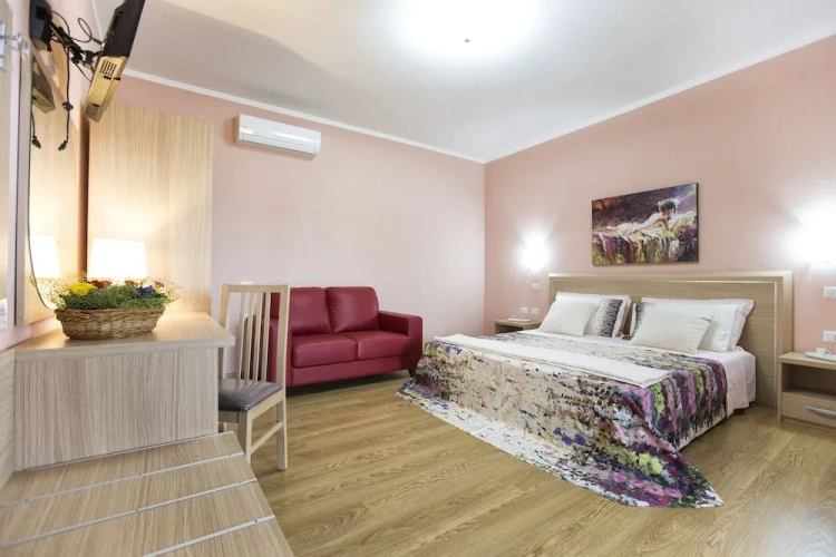Deluxe Double room