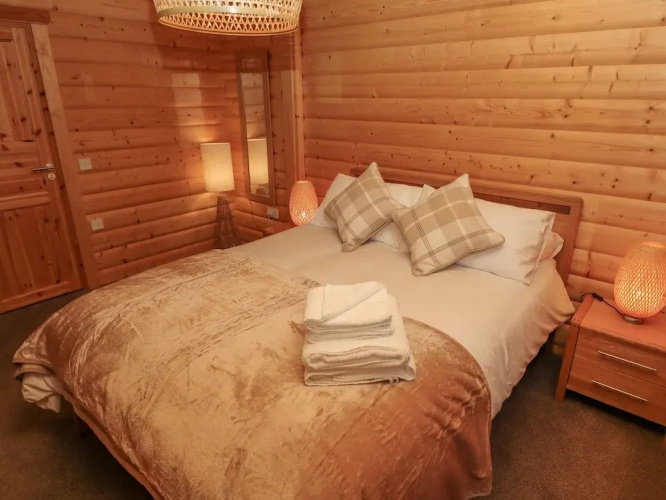 Leafy Hollow Lodge