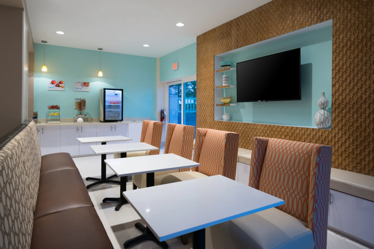 Holiday Inn Express & Suites Nassau photo 16