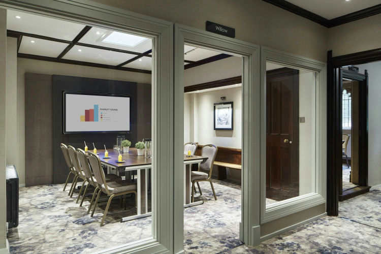 Hanbury Manor Marriott Hotel & Country Club photo 9