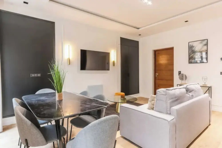 Superb AC Apartment Center of Paris
