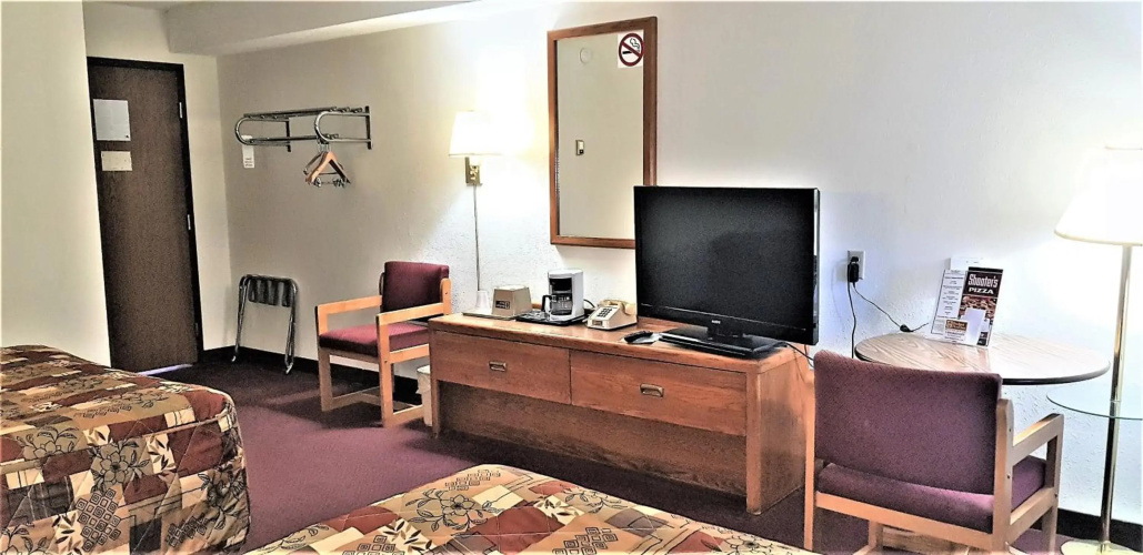 AmeriVu Inn & Suites - Avon