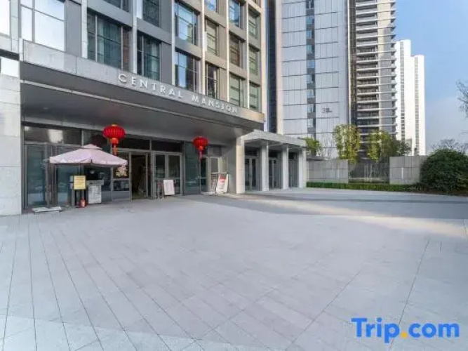 Shuixing Yingjing Apartment