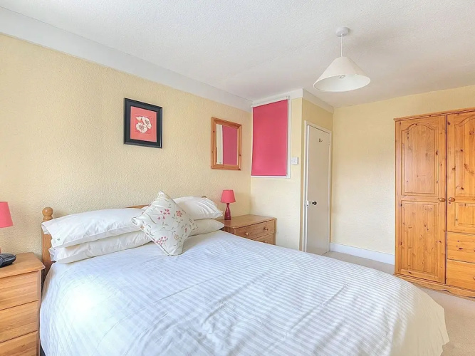 4/5 Georges Square