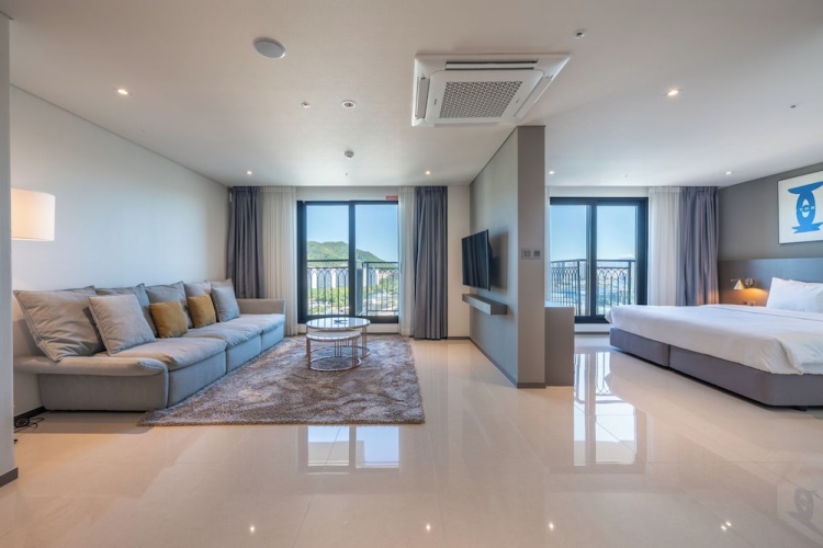 Double Suite