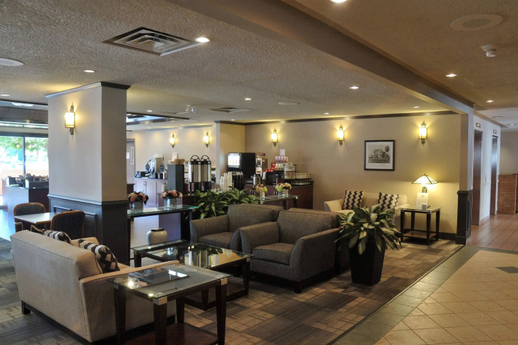 The Embassy Inn photo 15