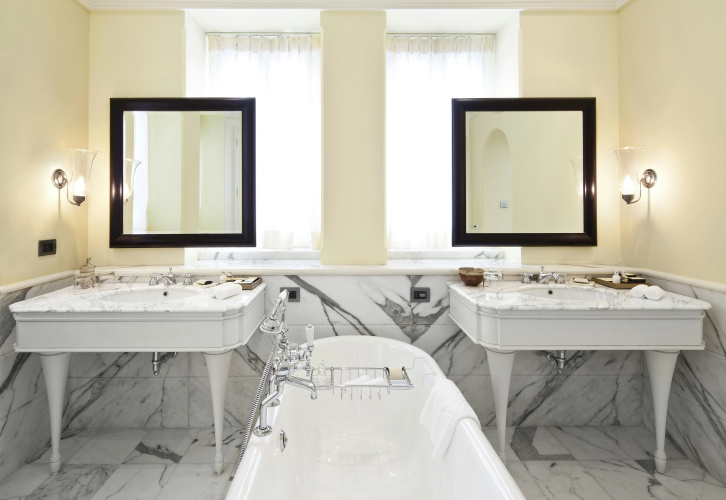 The Taj Mahal Palace Mumbai photo 11