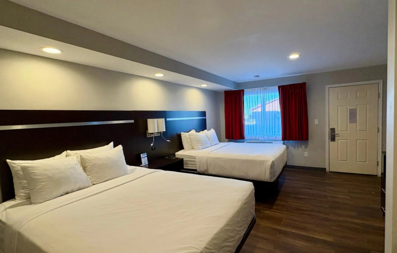 Americas Best Value Inn Wall