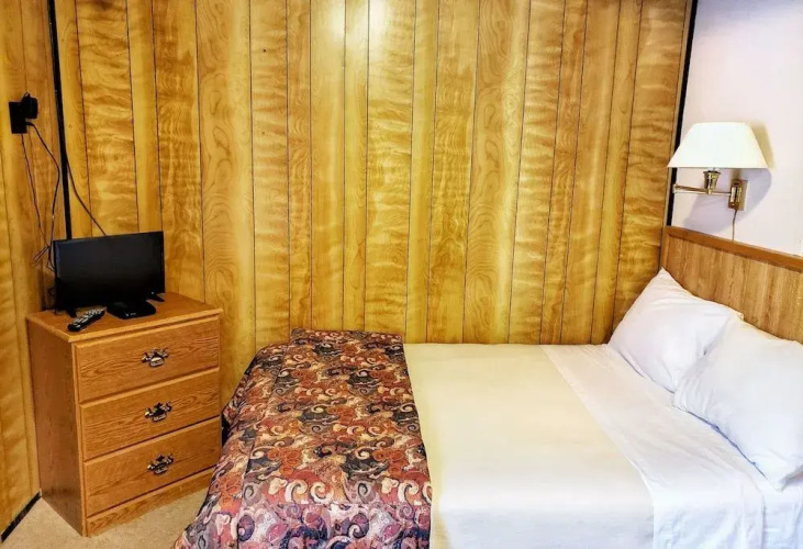 Keystone Hotel