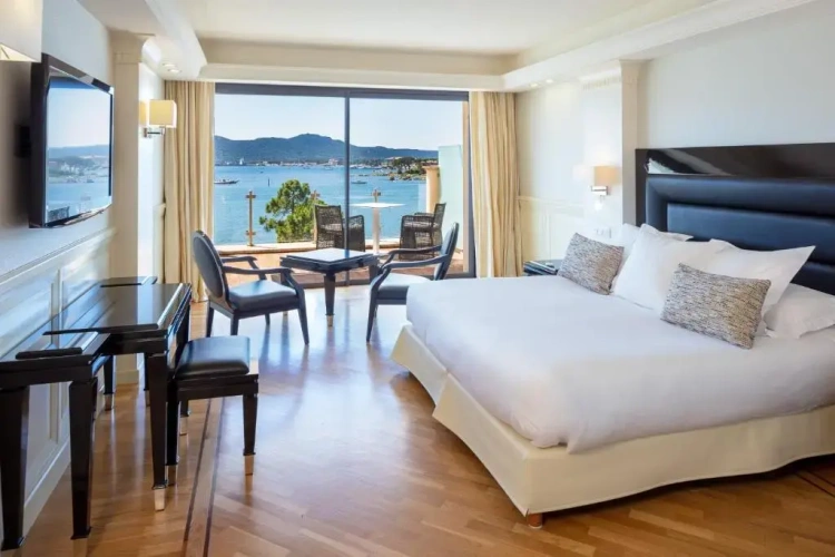 Deluxe Double room with sea view