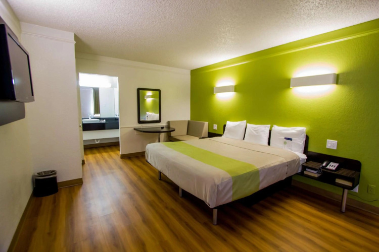 Motel 6 Austin, TX - Midtown