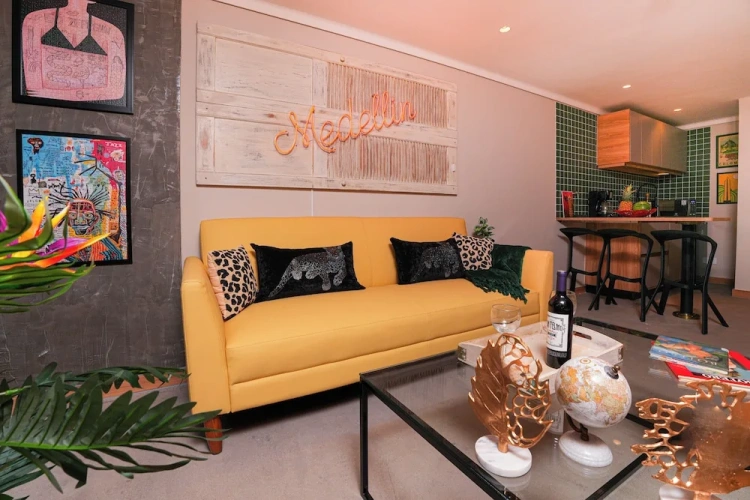 2 Bedrooms Deluxe Apartment