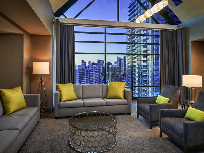 Novotel Toronto North York