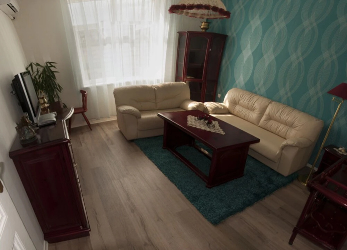 Emigrant apartment