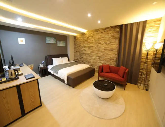 Soo Hotel